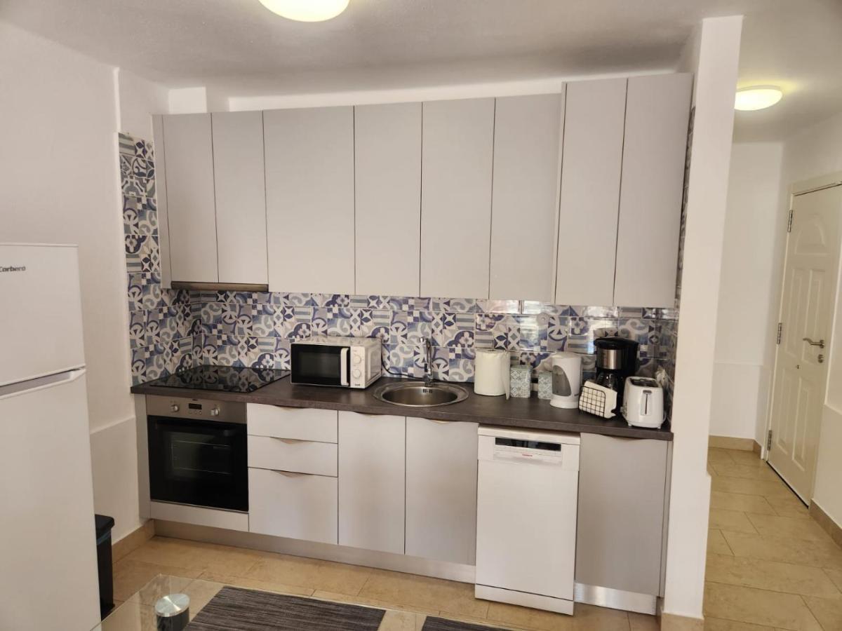 Golf & Ocean Breeze Apartment San Miguel de Abona Eksteriør bilde