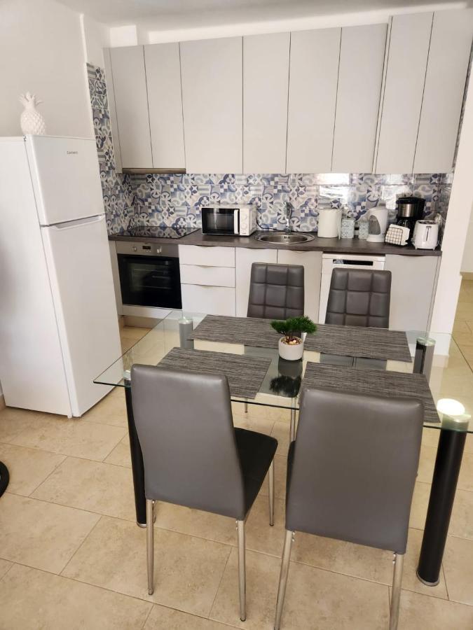 Golf & Ocean Breeze Apartment San Miguel de Abona Eksteriør bilde